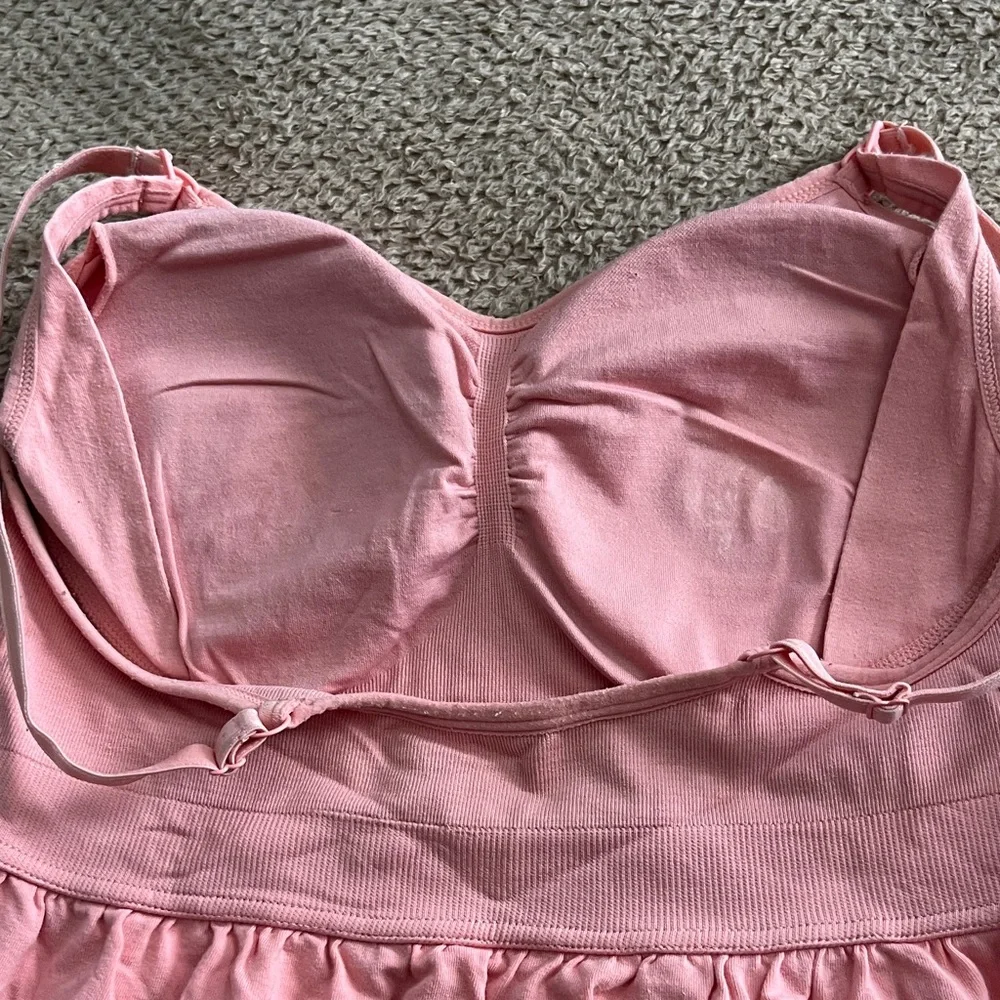 Pink Women's nursing tank - Picture 4 of 4